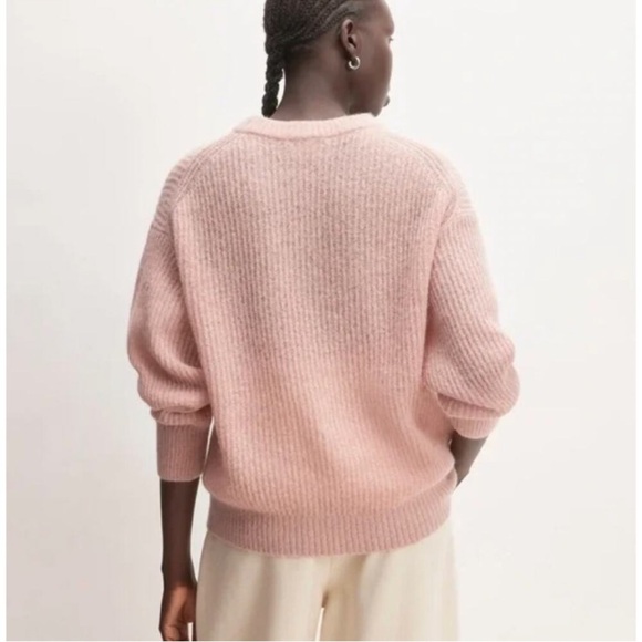 Everlane Pink Alpaca Crew Sweater Size XS - Picture 3 of 16